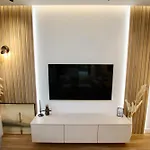 Luxury 2-room In Praga-polnoc Port Praski * Βαρσοβία
