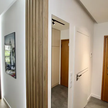 Luxury 2-room In Praga-polnoc Port Praski