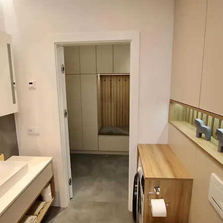 公寓 Luxury 2-room In Praga-polnoc Port Praski 华沙