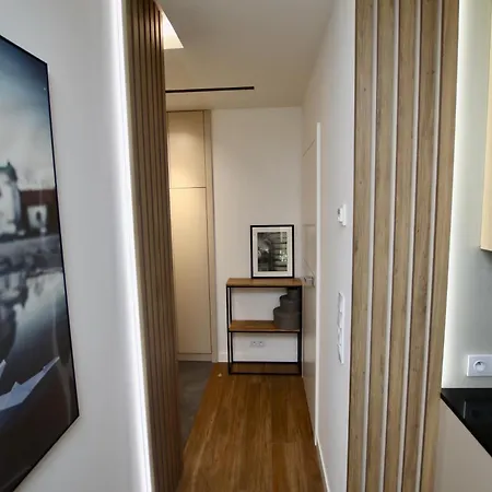 Luxury 2-room In Praga-polnoc Port Praski 华沙