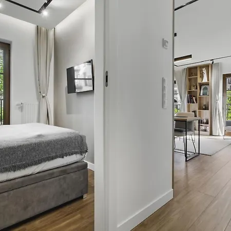 Luxury 2-room In Praga-polnoc Port Praski * Βαρσοβία